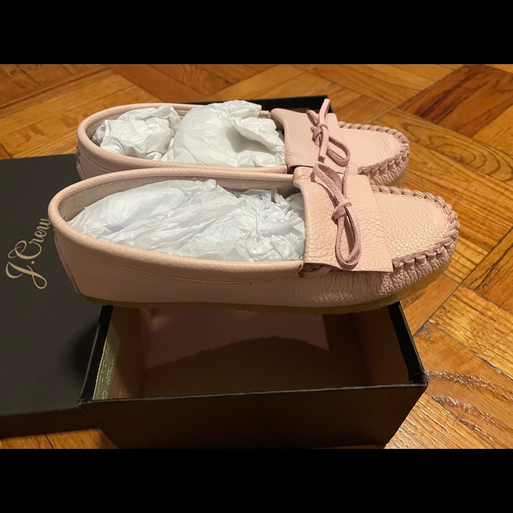 Brand New J. Crew soft unlined leather loafer pale
